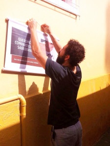 Banners são instalados como parte do lançamento da campanha Brilha Turmalina. Fotografia por Luis Augusto Comassetto.